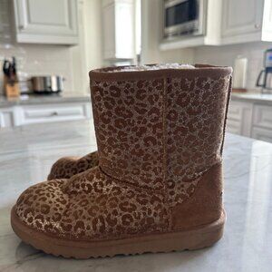 UGG kids classic glitter boot